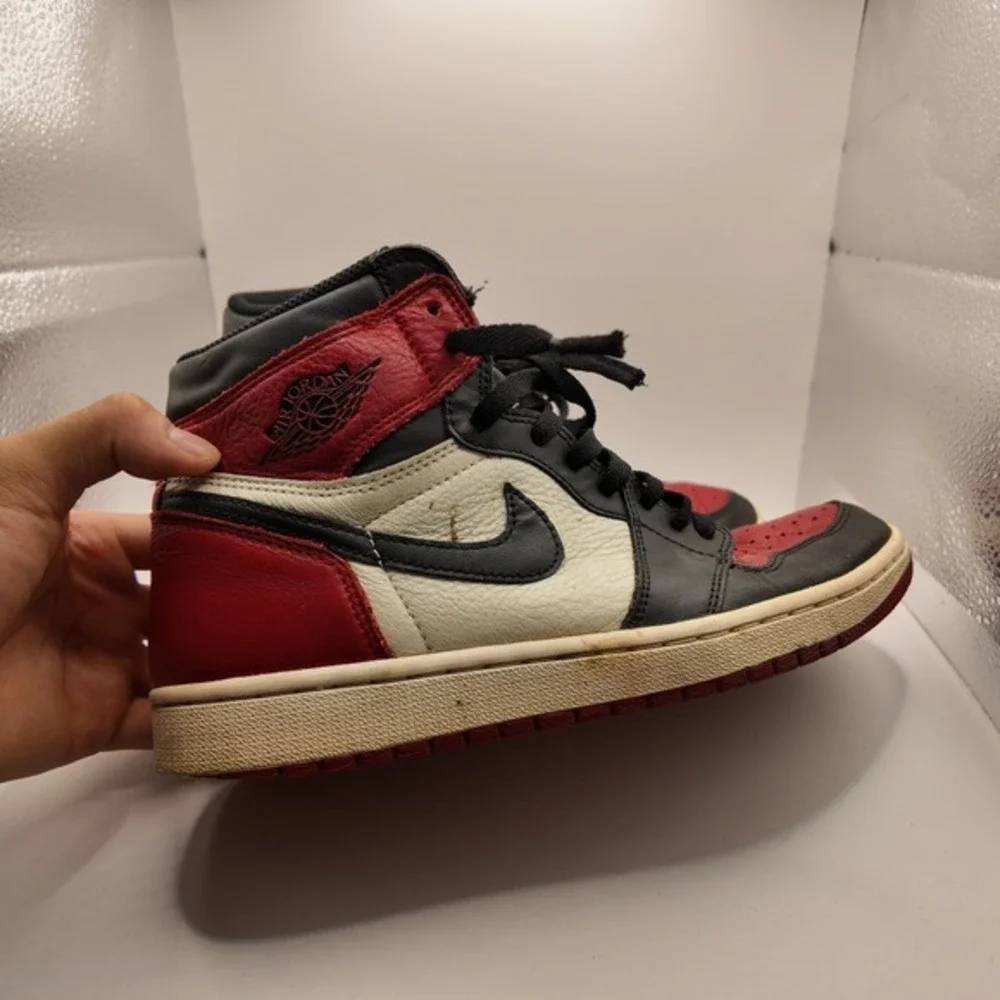Size 8.5- Jordan 1 Retro OG High Bred Toe Black White Red‎ Leather (555088-610)